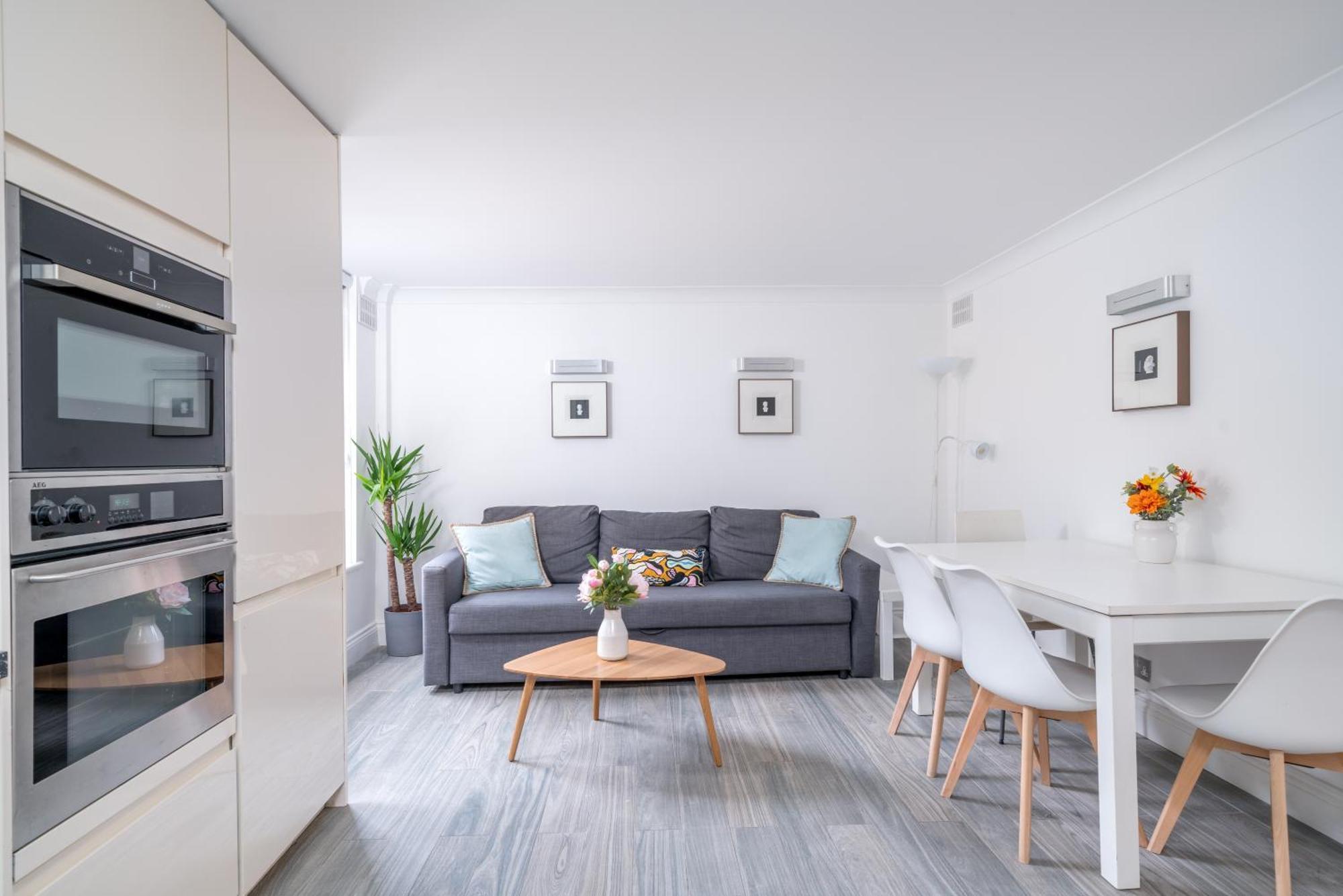 Apartamento Beautiful & Serene Flat In The Heart Of *